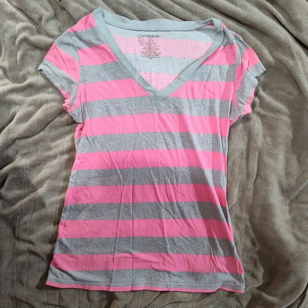 No Boundaries Y2K Fitted Pink Grey Striped V-neck Short Sleeve Top L 11-13 Jr